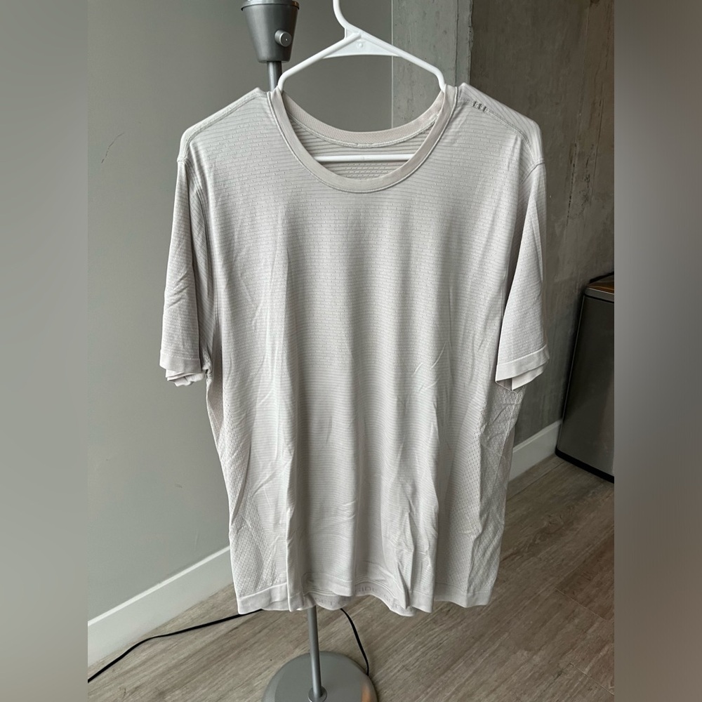 Lululemon shirt